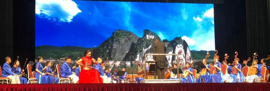 十二藝節 | 84歲的他，用一生挖一條9400...