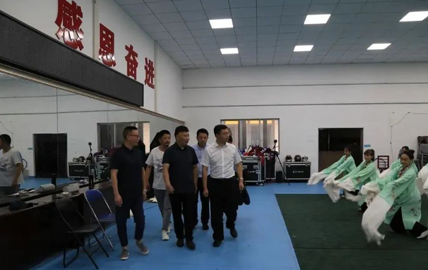 省文旅廳黨組書記、廳長、省委宣傳部副部長孫含欣...